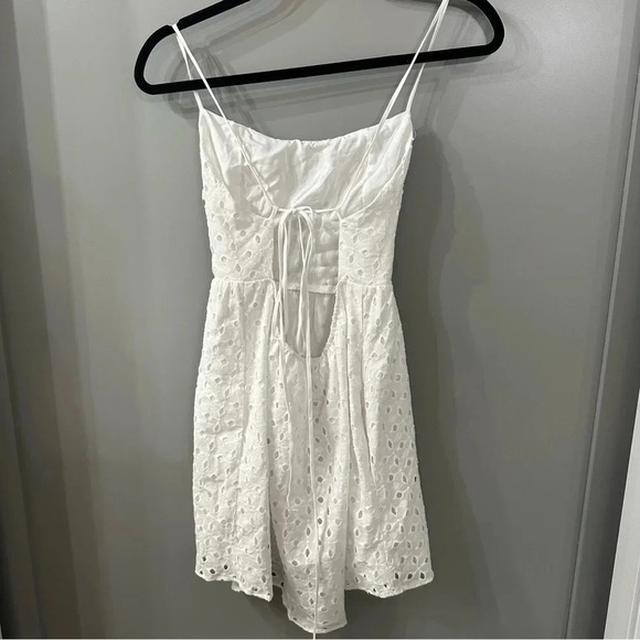 Show Me Your Mumu Out of Town Mini Dress White Eyelet Size Small - Picture 4 of 6